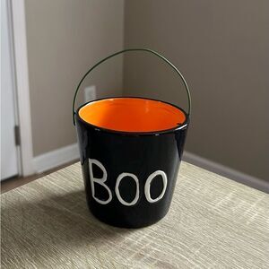 NWOT … Halloween “Boo” Bucket